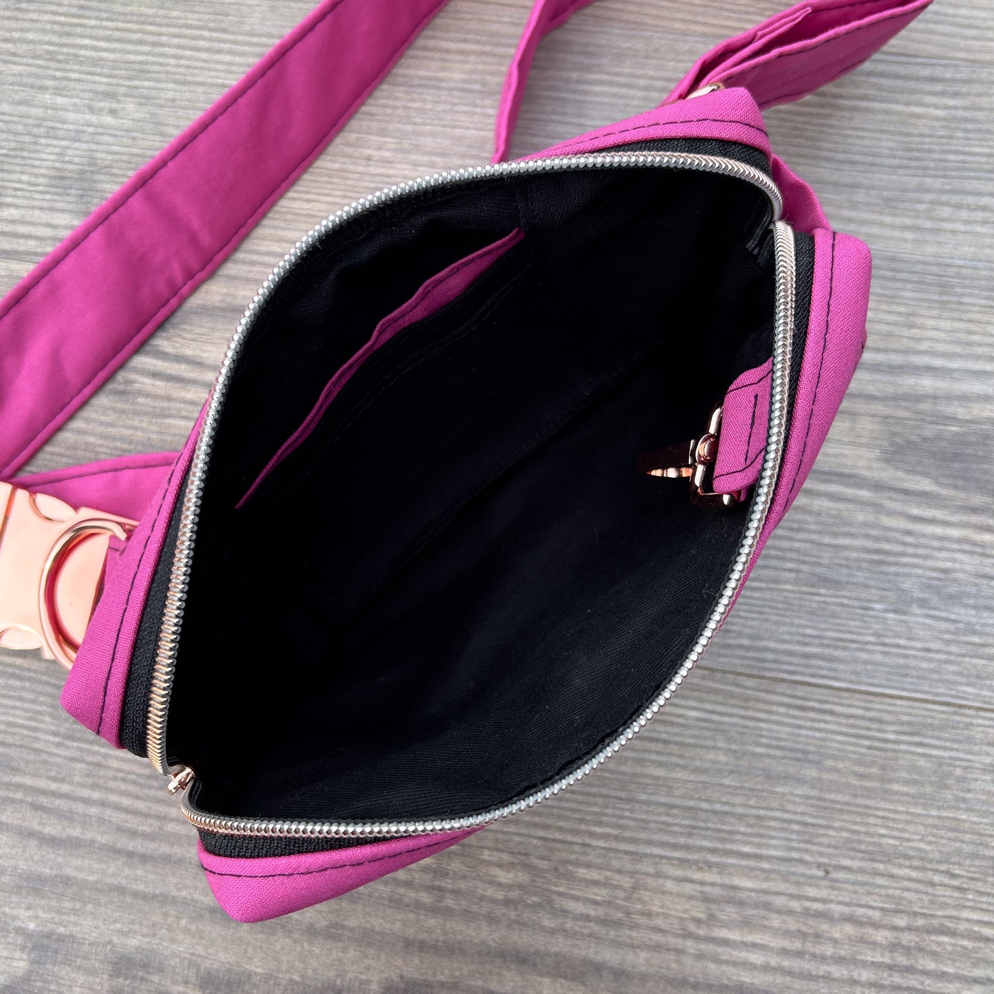 The Booty Bag | Magenta