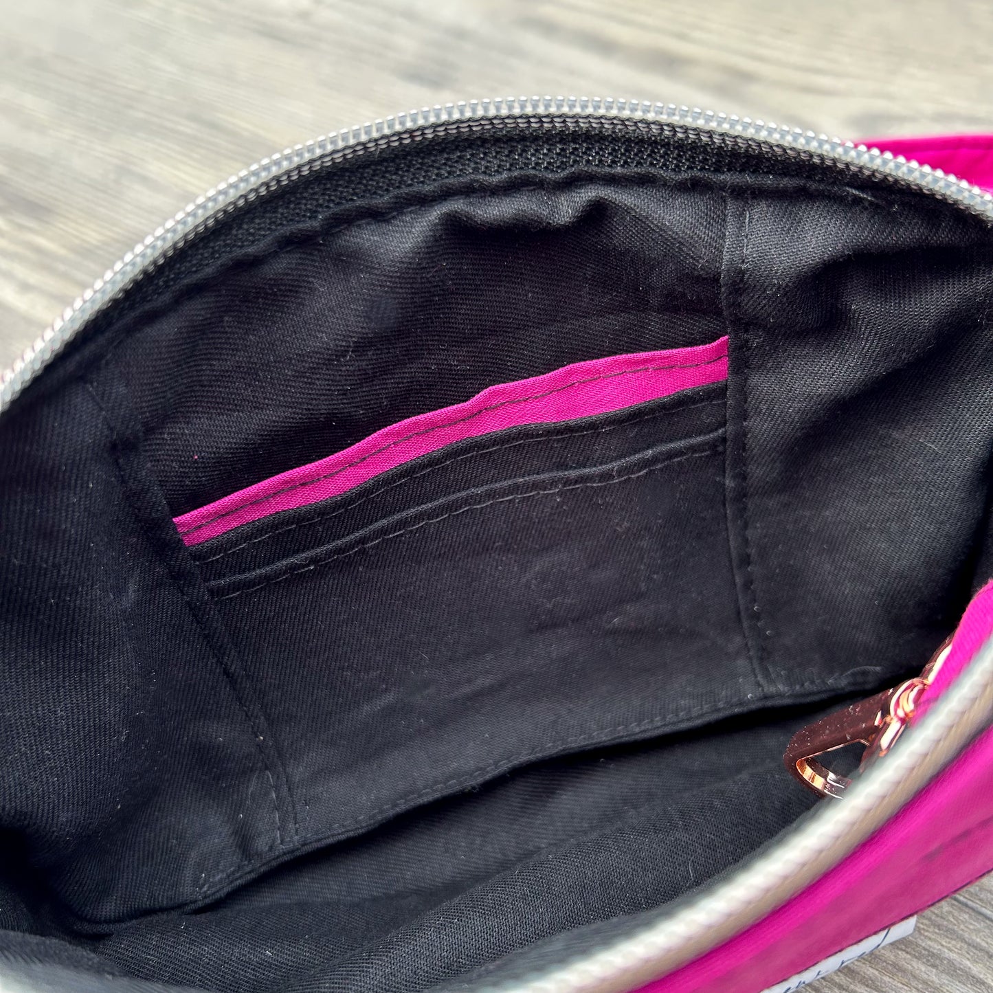 The Booty Bag | Magenta